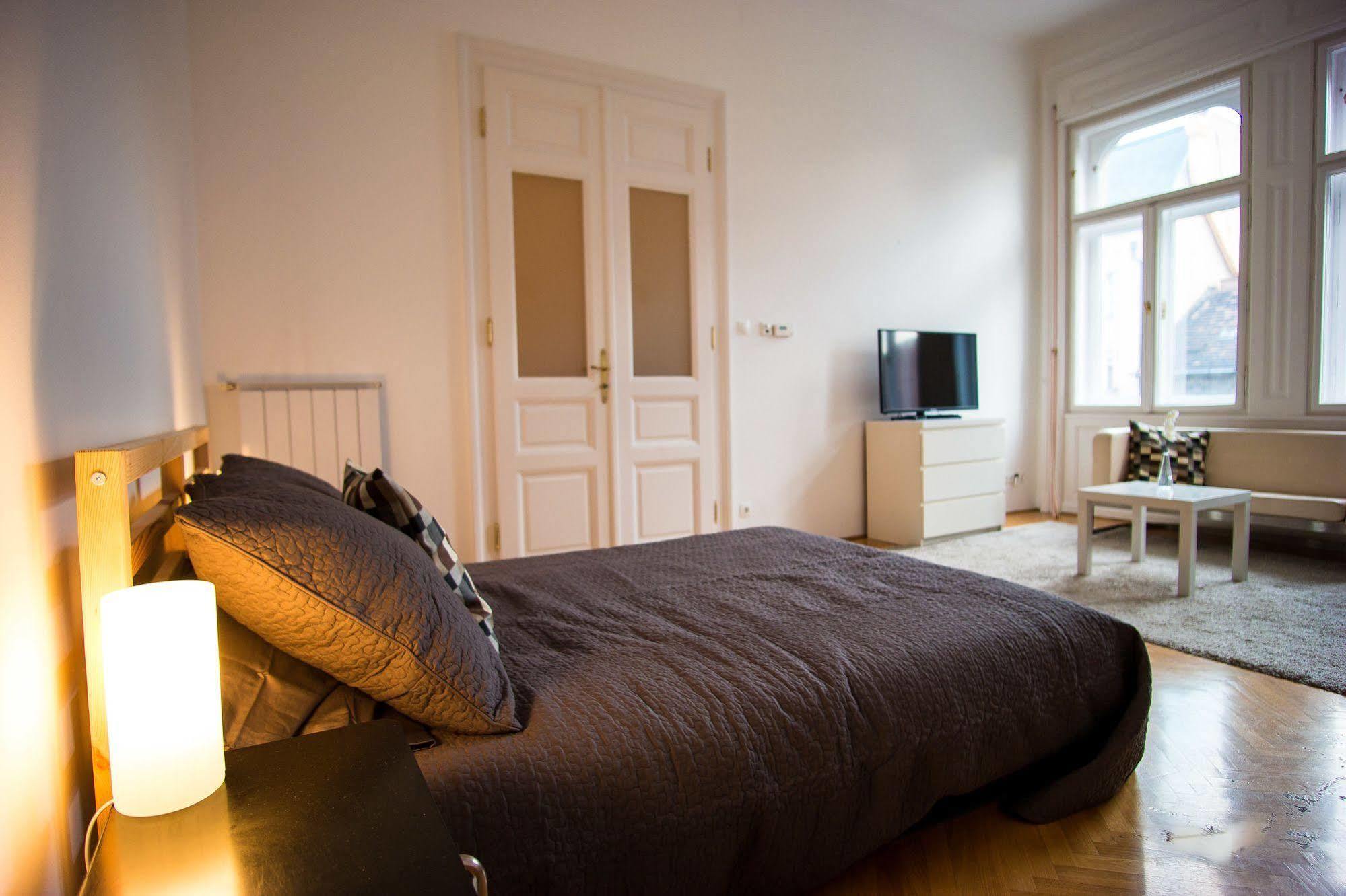 בודפשט Opera Guesthouse מראה חיצוני תמונה